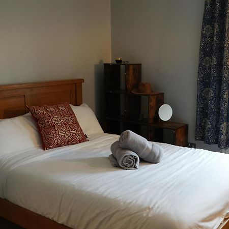 شقة Stylish-Brockley-Entire Place لندن المظهر الخارجي الصورة
