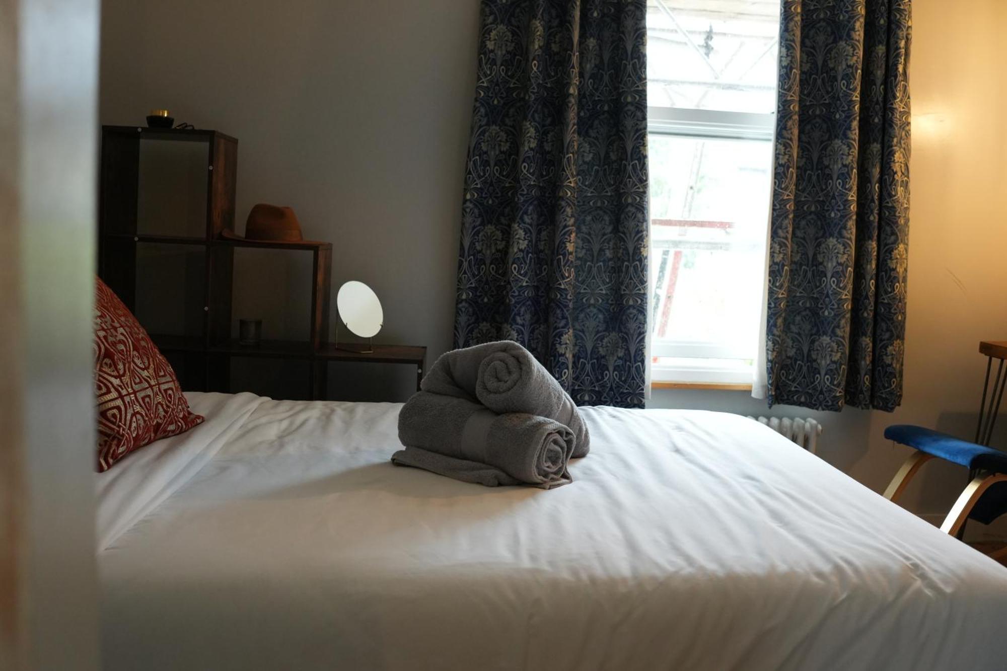 شقة Stylish-Brockley-Entire Place لندن المظهر الخارجي الصورة
